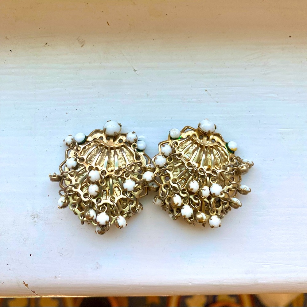 Vintage clip on earrings